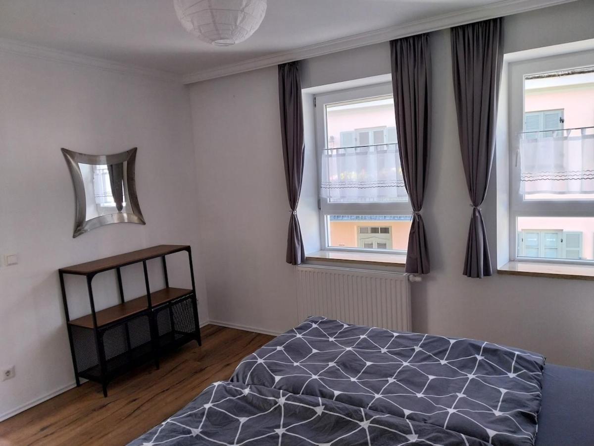 Bad Aibling City Apartment - Alpenblick Kültér fotó