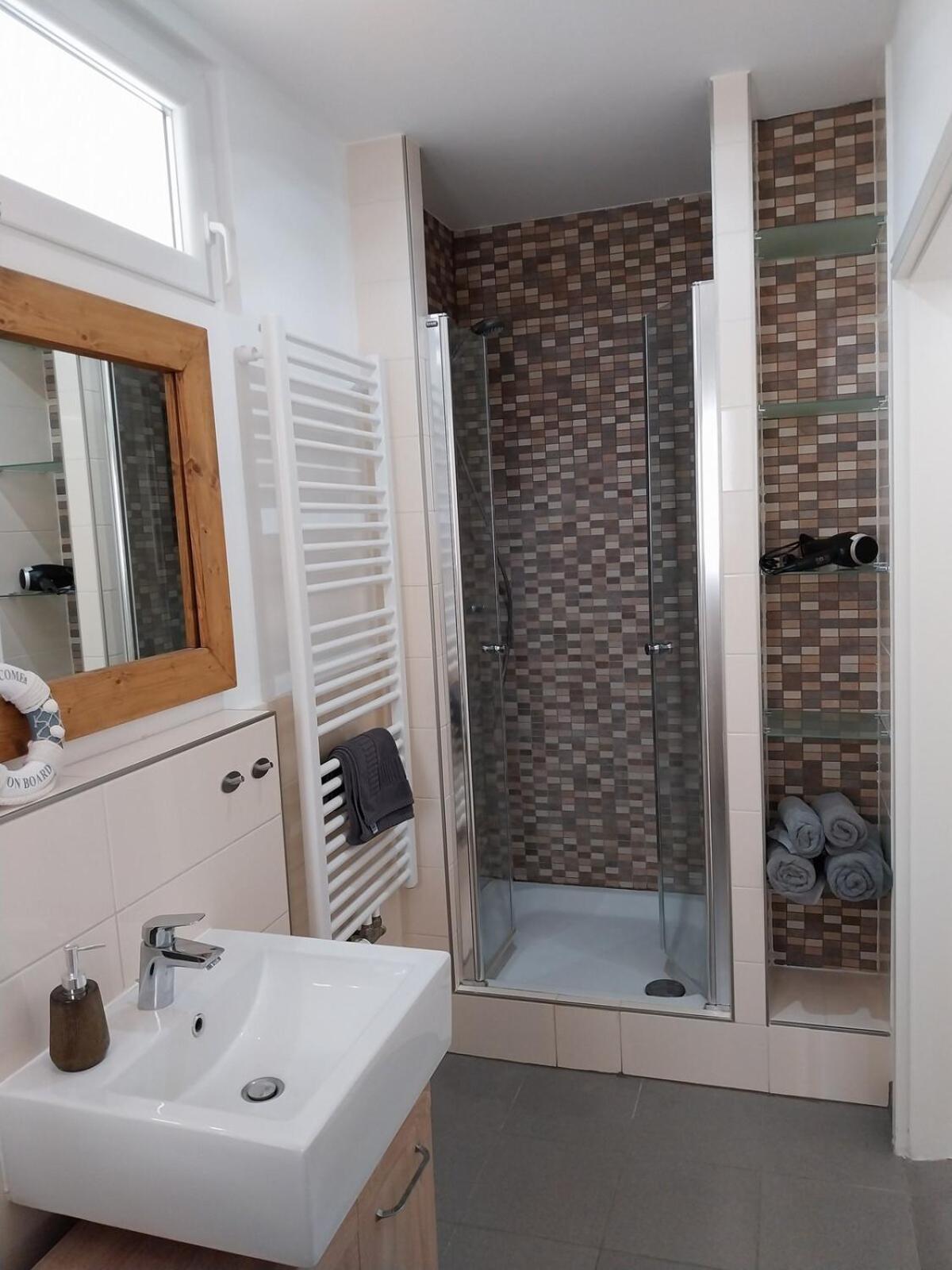 Bad Aibling City Apartment - Alpenblick Kültér fotó